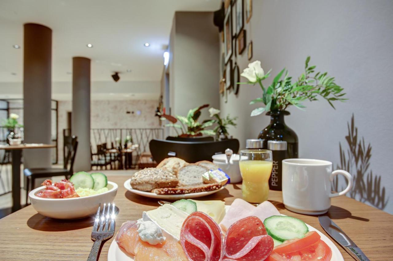 Vienna House Easy By Wyndham Hamburg City Ngoại thất bức ảnh