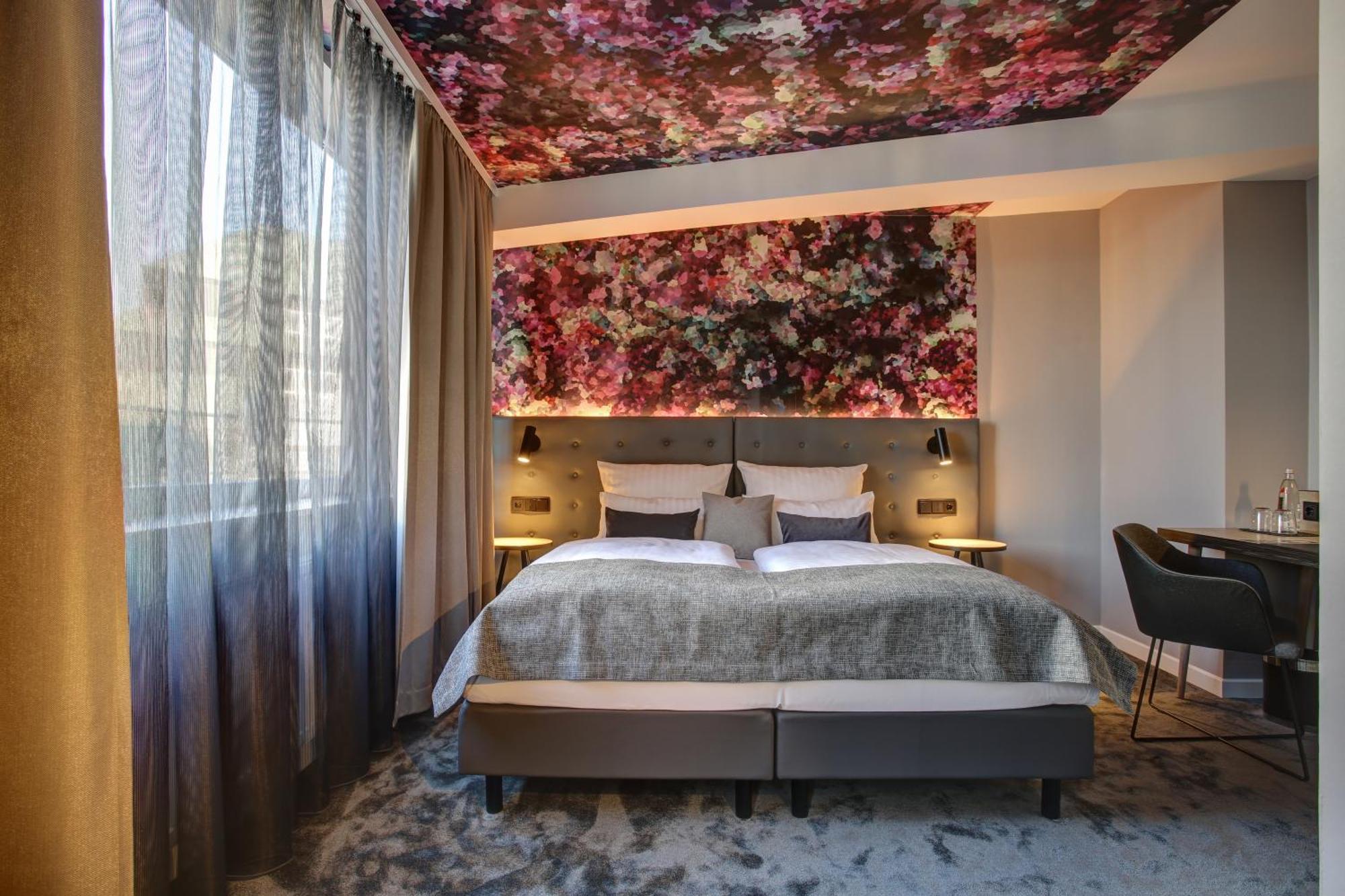 Vienna House Easy By Wyndham Hamburg City Ngoại thất bức ảnh