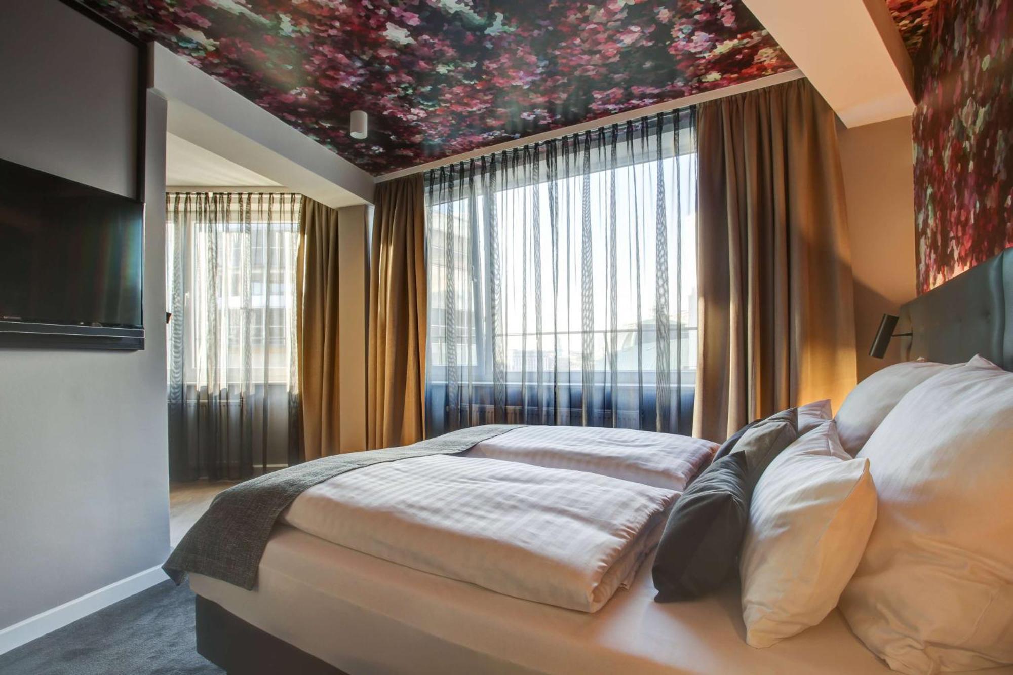 Vienna House Easy By Wyndham Hamburg City Ngoại thất bức ảnh